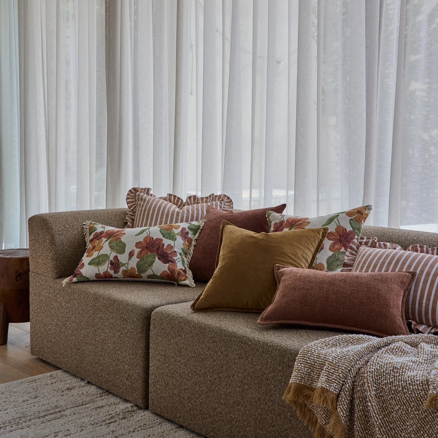 NASTURTIUM MULTI CUSHION 40X60CM - Pure Apotheca