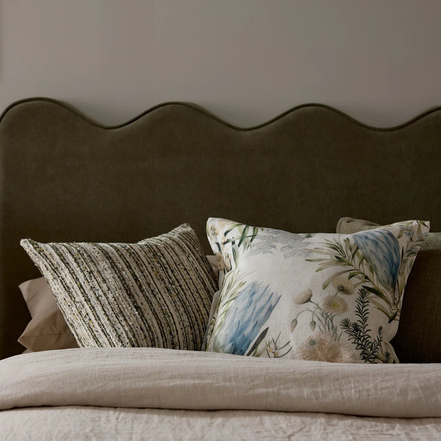 NATIVE GARDEN BLUE CUSHION 50CM - Pure Apotheca