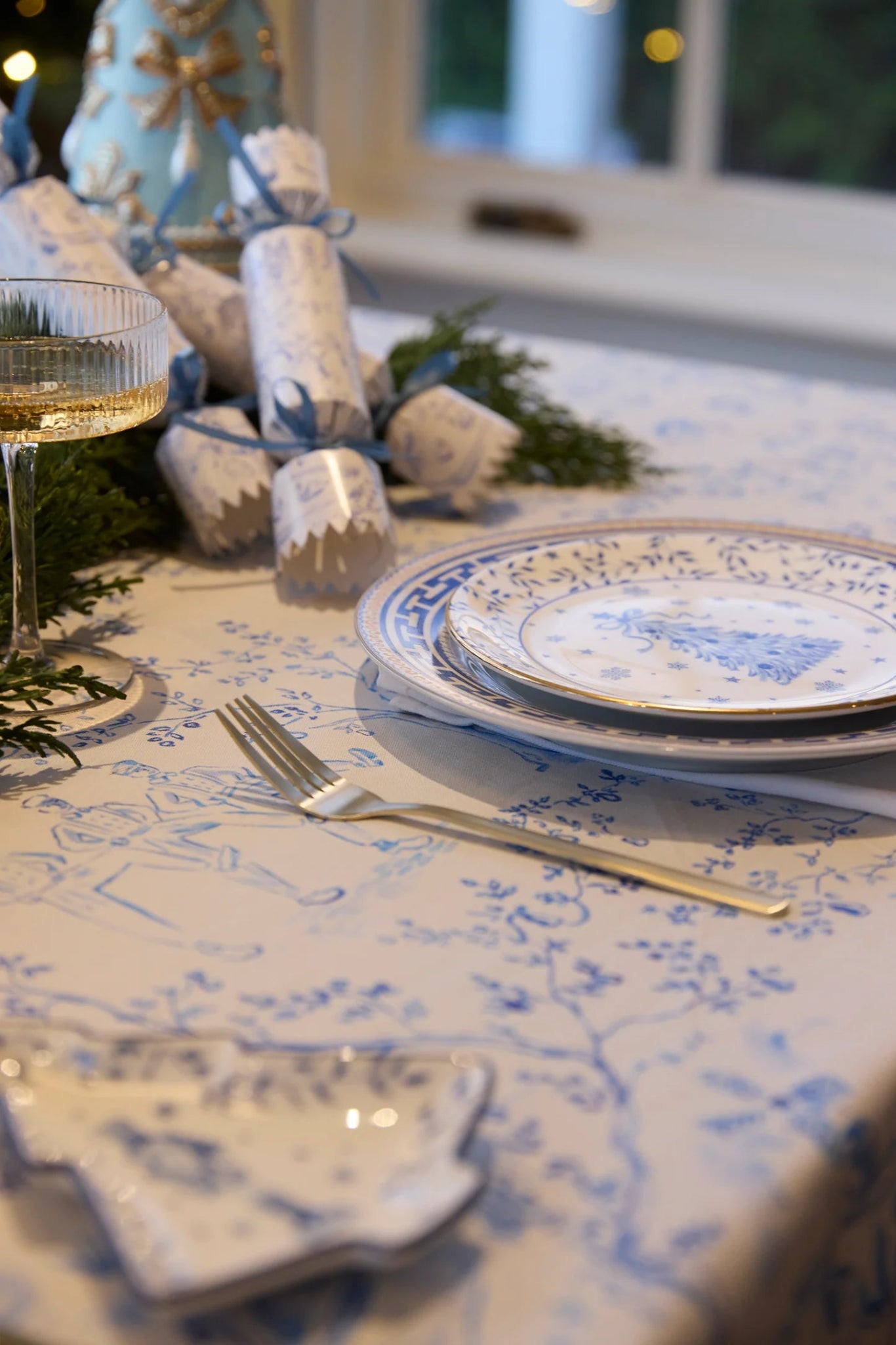 NUTCRACKER WONDERLAND PLATE - Pure Apotheca