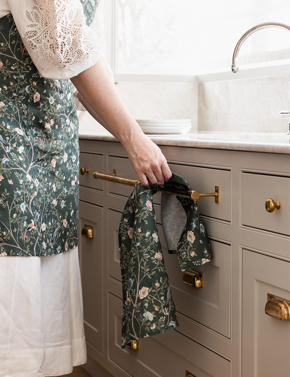 Olive Camellia Tree Linen Tea Towel - Pure Apotheca