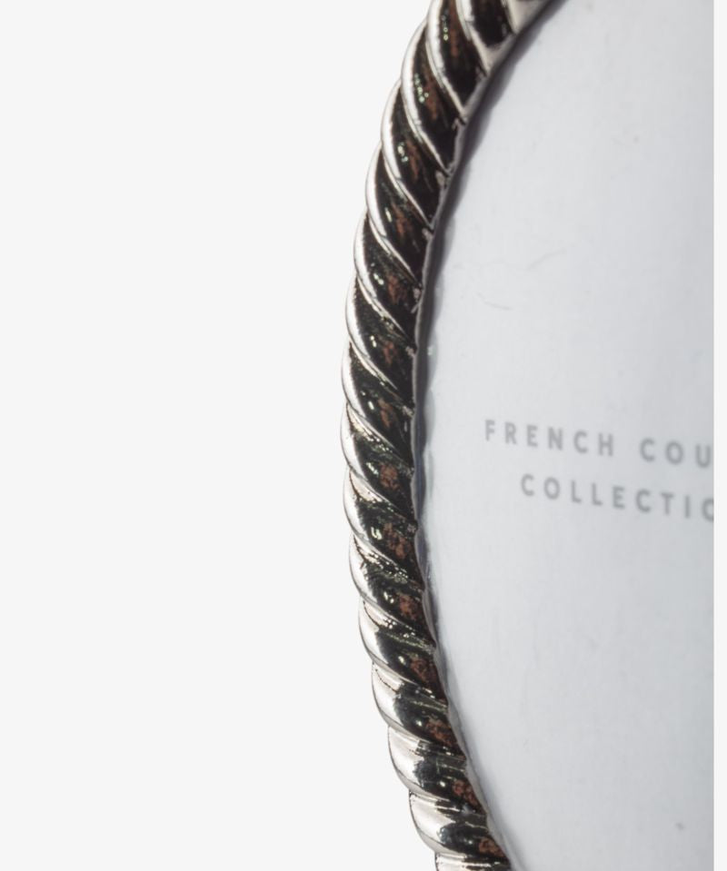 Oval Rope Design Hanging Photo Frame - Pure Apotheca