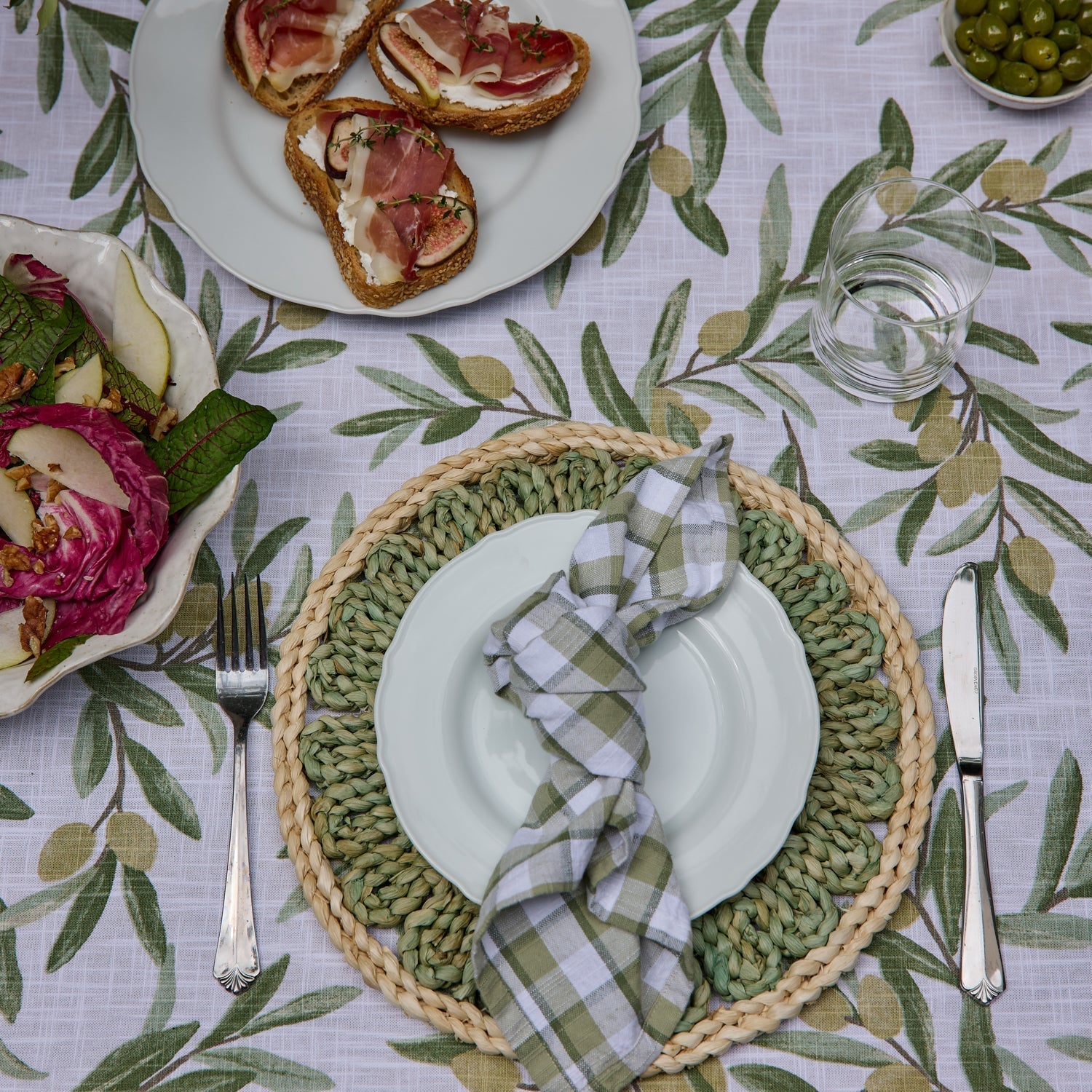 PALMA NATURAL/GREEN BRAIDED PLACEMAT 33CM - Pure Apotheca