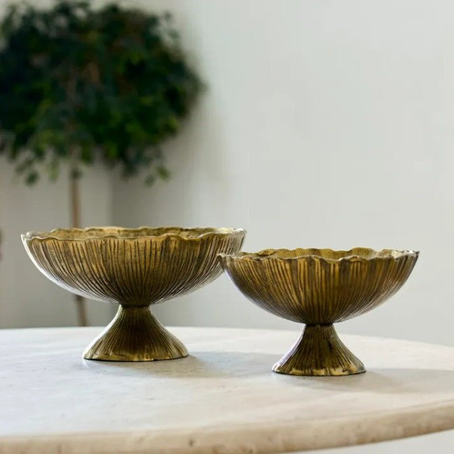 Petal Bowl on Stand - Pure Apotheca