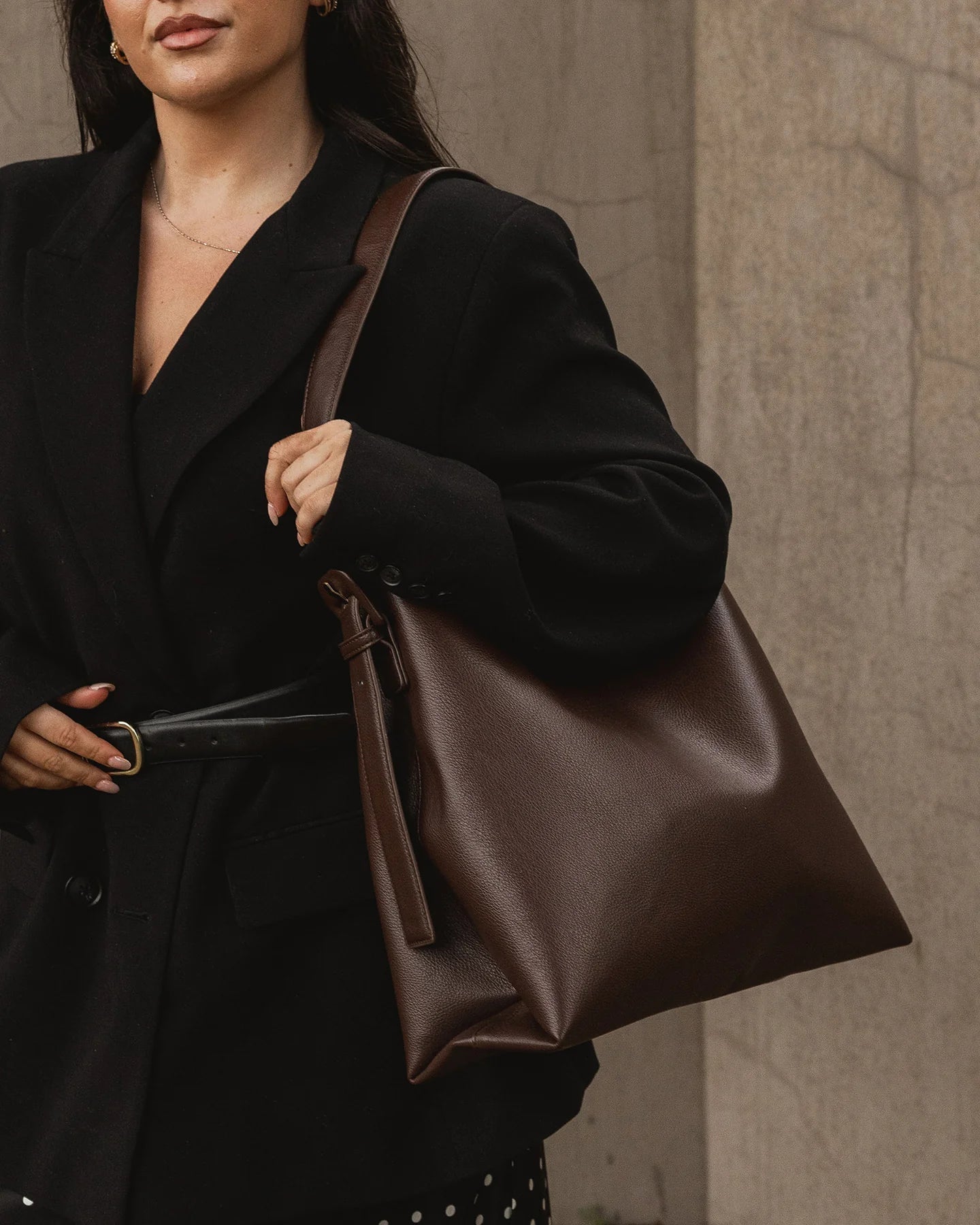 Peyton Shoulder Bag Chocolate - Pure Apotheca