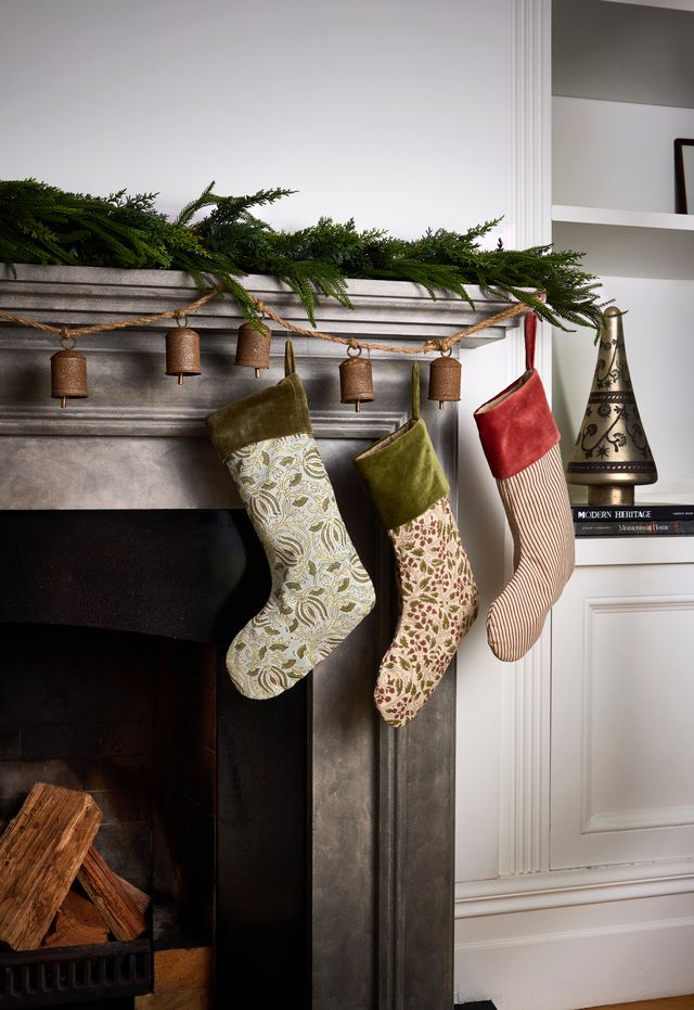 Pomegranate Floral Stocking Green - Pure Apotheca