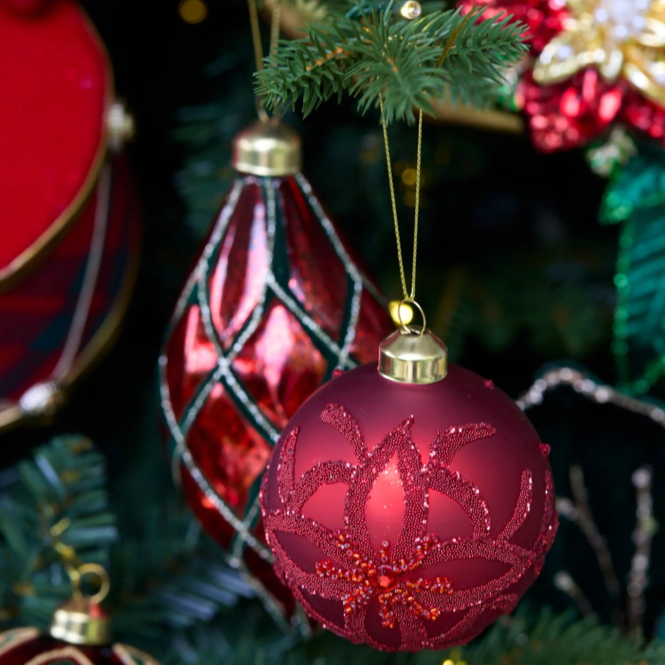 RED EMBELLISHED BEAD BAUBLE - Pure Apotheca