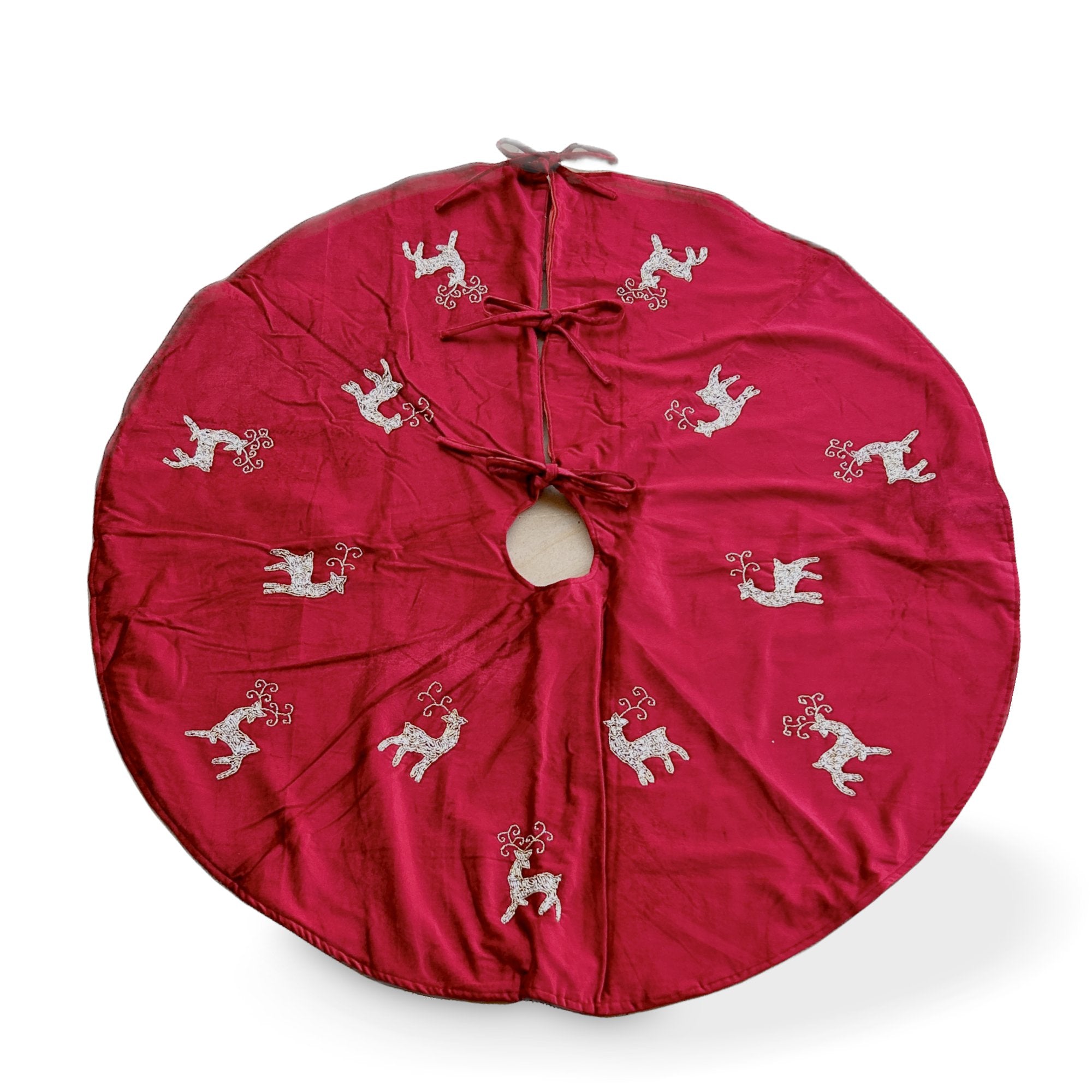 Red Velvet Prancer Tree Skirt 113cmD - Pure Apotheca