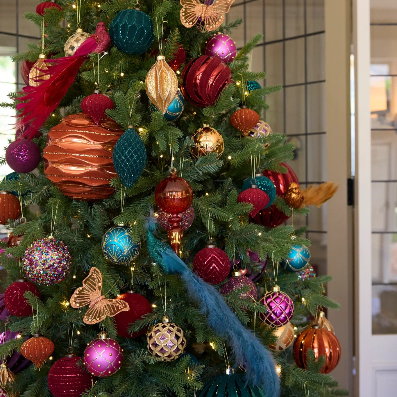 RED VELVET RIBBED ONION BAUBLE - Pure Apotheca