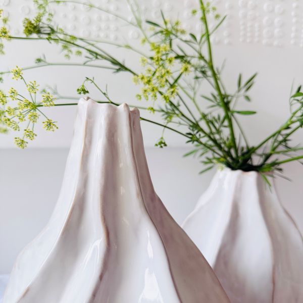 Rise Ribbed Vase Large d19xh28 - Pure Apotheca