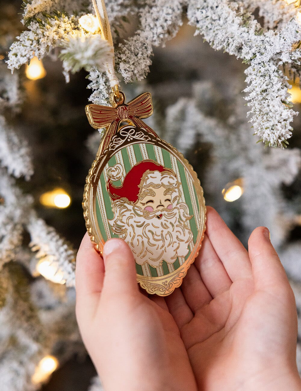 Santa Picture Frame Enamel Ornament - Pure Apotheca