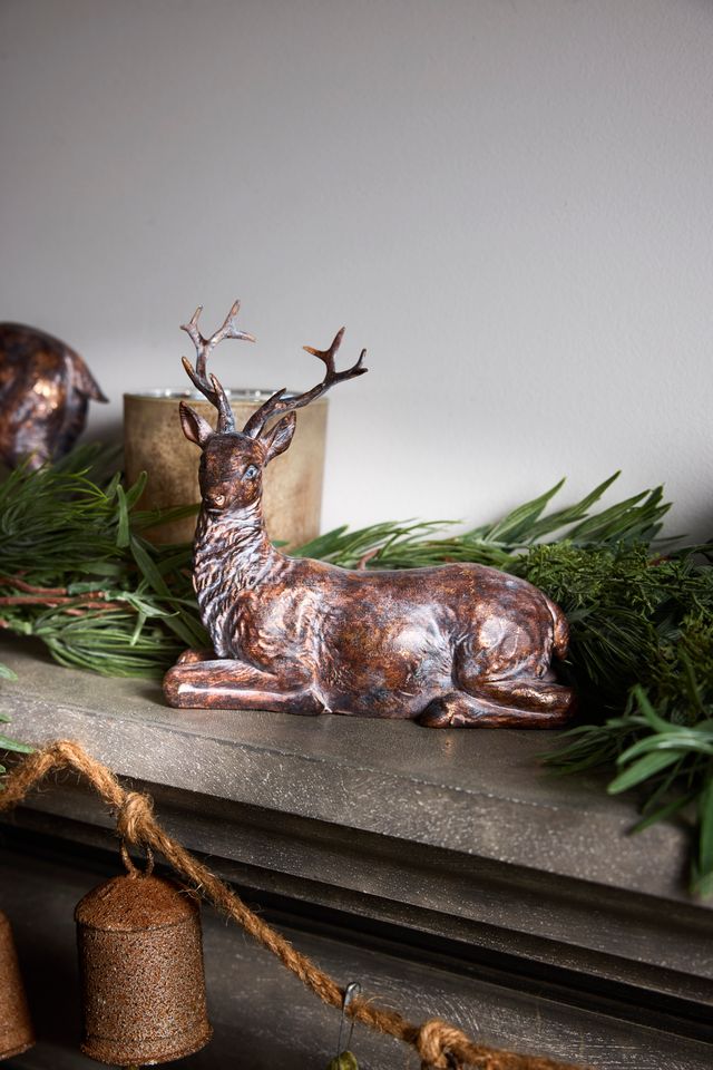 Sentinel Small Lying Down Reindeer Right Side - Pure Apotheca