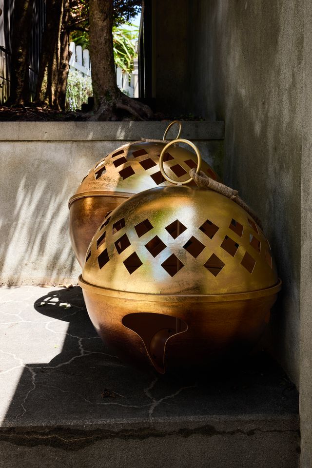 Set 3 Lattice Oversized Bells - Pure Apotheca