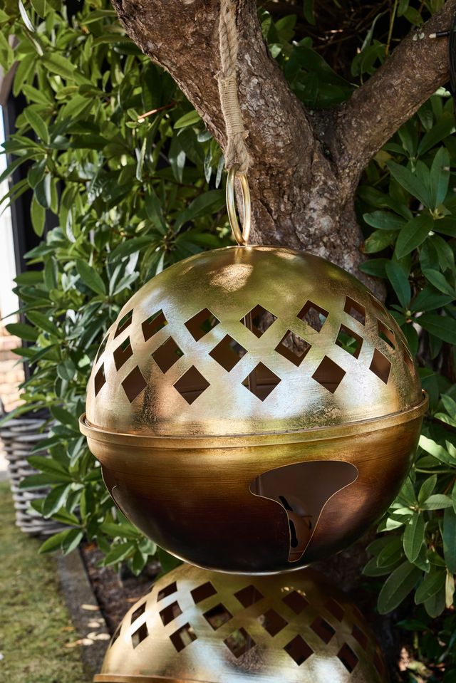 Set 3 Lattice Oversized Bells - Pure Apotheca