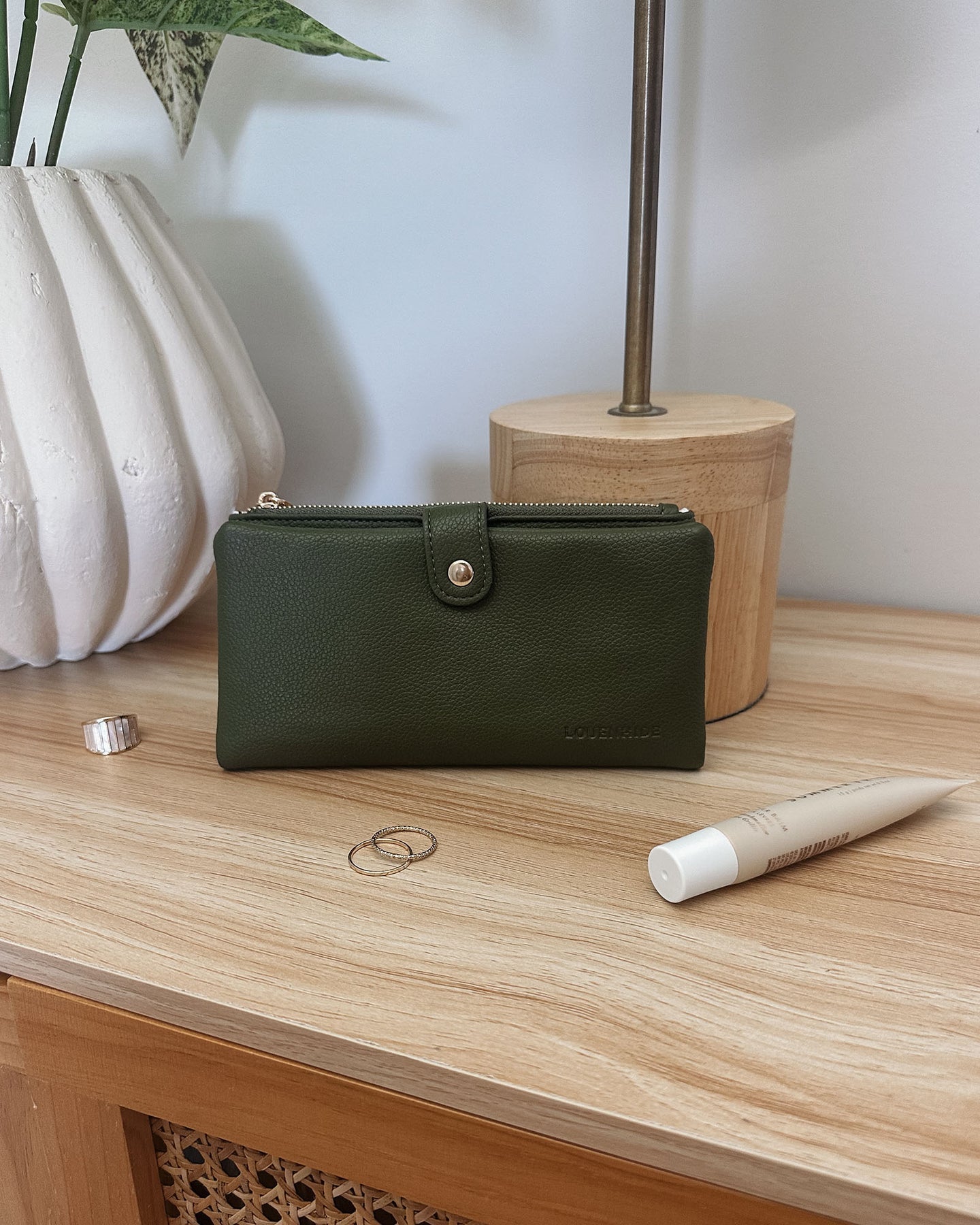 Stella Wallet Olive - Pure Apotheca