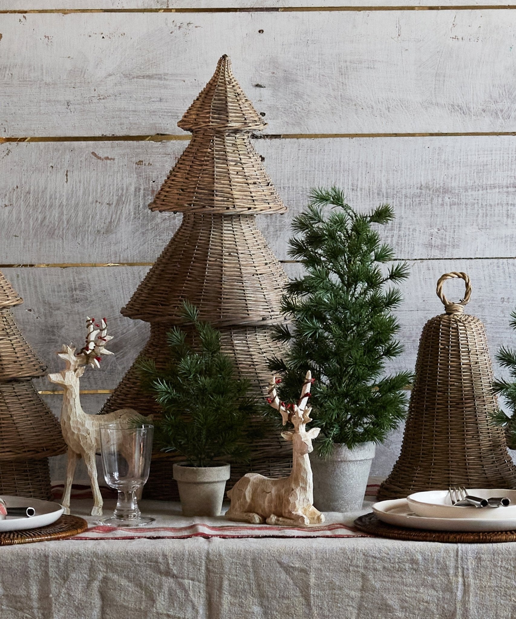 Table Pine Tree Small - Pure Apotheca