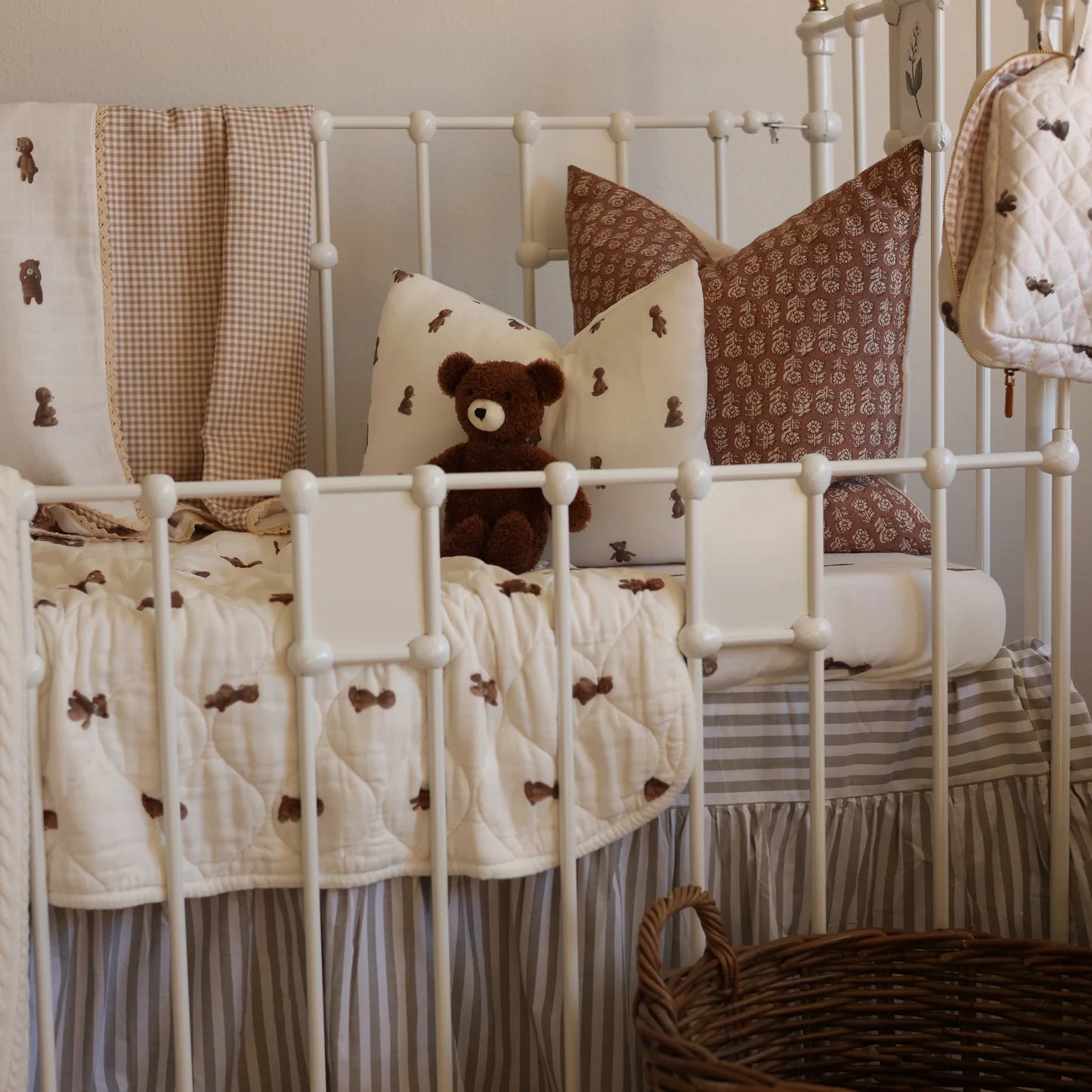 Teddy Bear Quilted Blanket - Pure Apotheca
