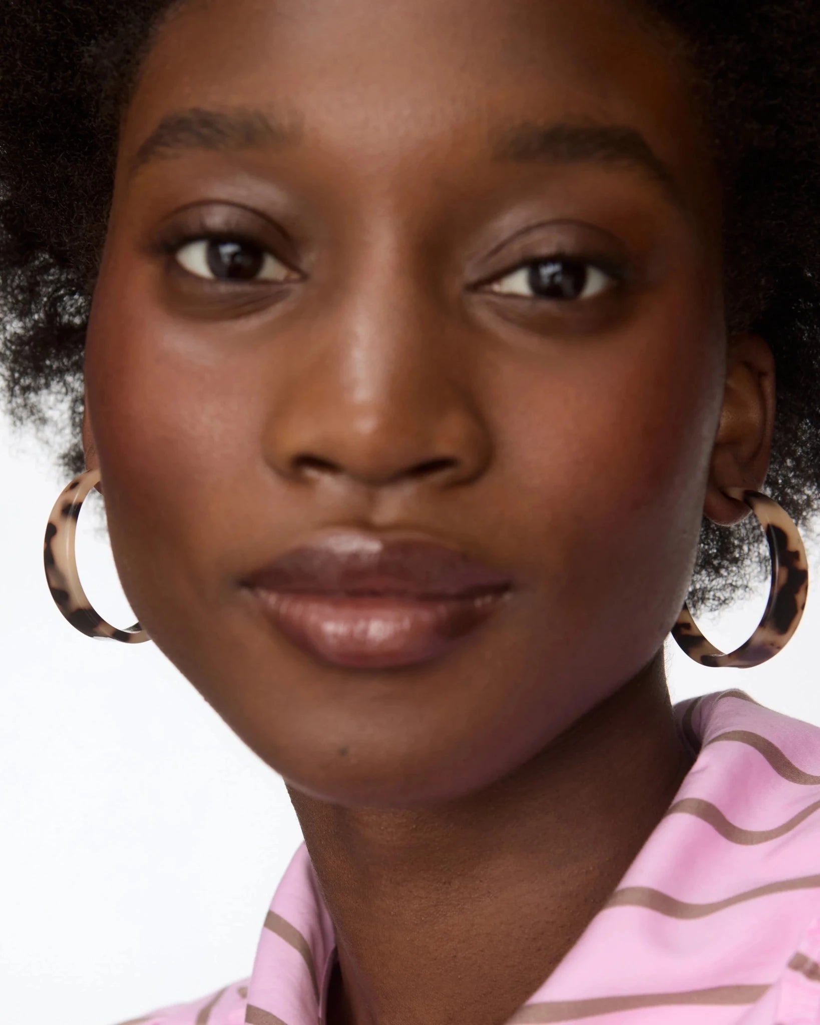 Tortoise Shell Beige Hoops - Pure Apotheca