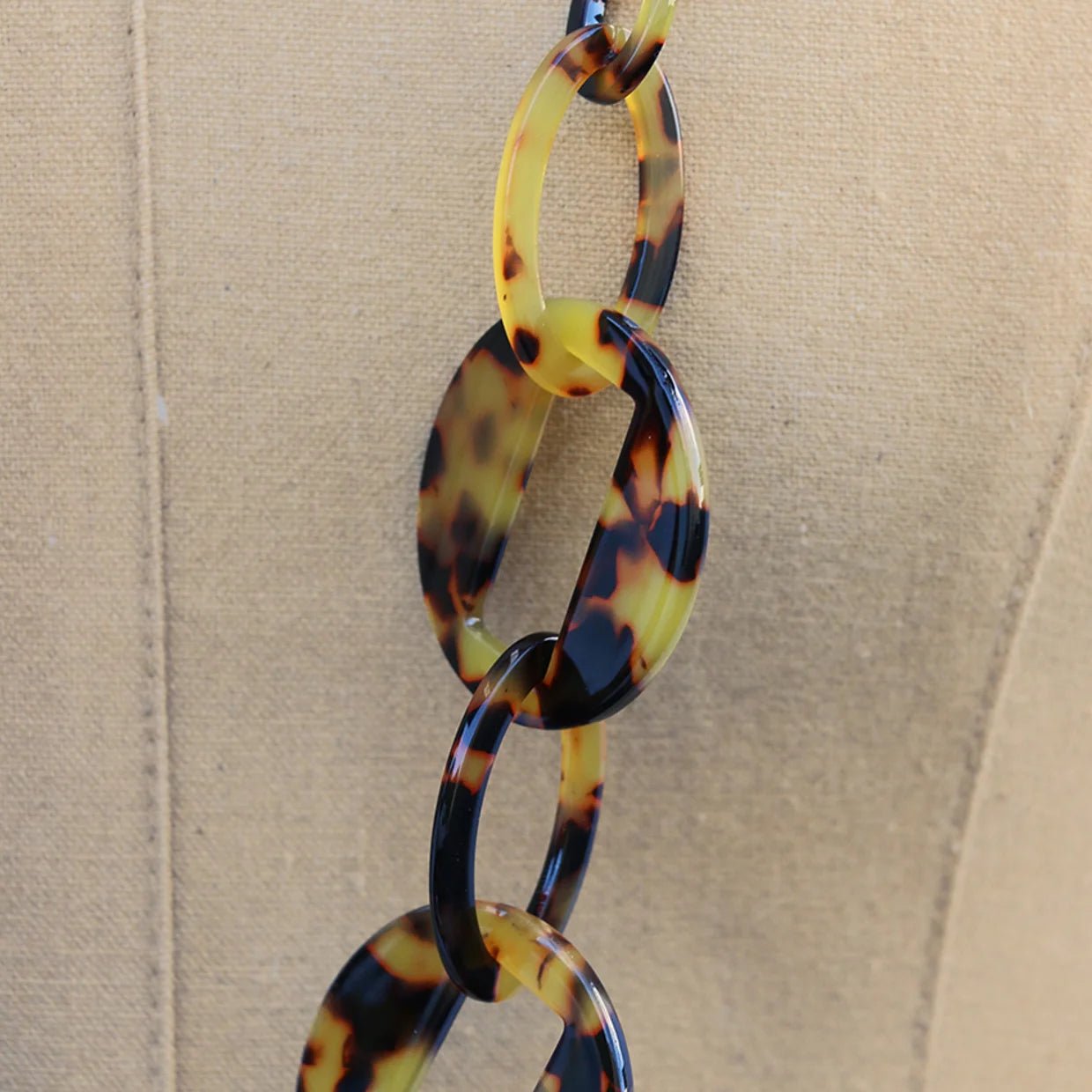 Tortoise Shell Chain Link Necklace - Pure Apotheca