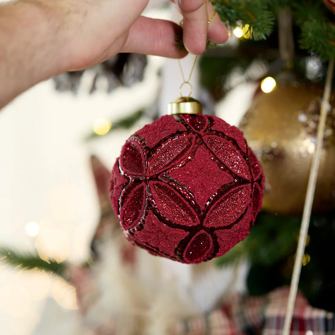 VINTAGE BURGUNDY DIAMOND CUT BAUBLE - Pure Apotheca