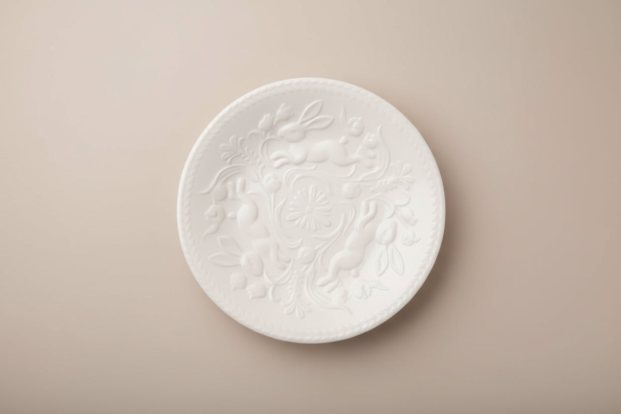 WHITE LAPIN PLATE - Pure Apotheca
