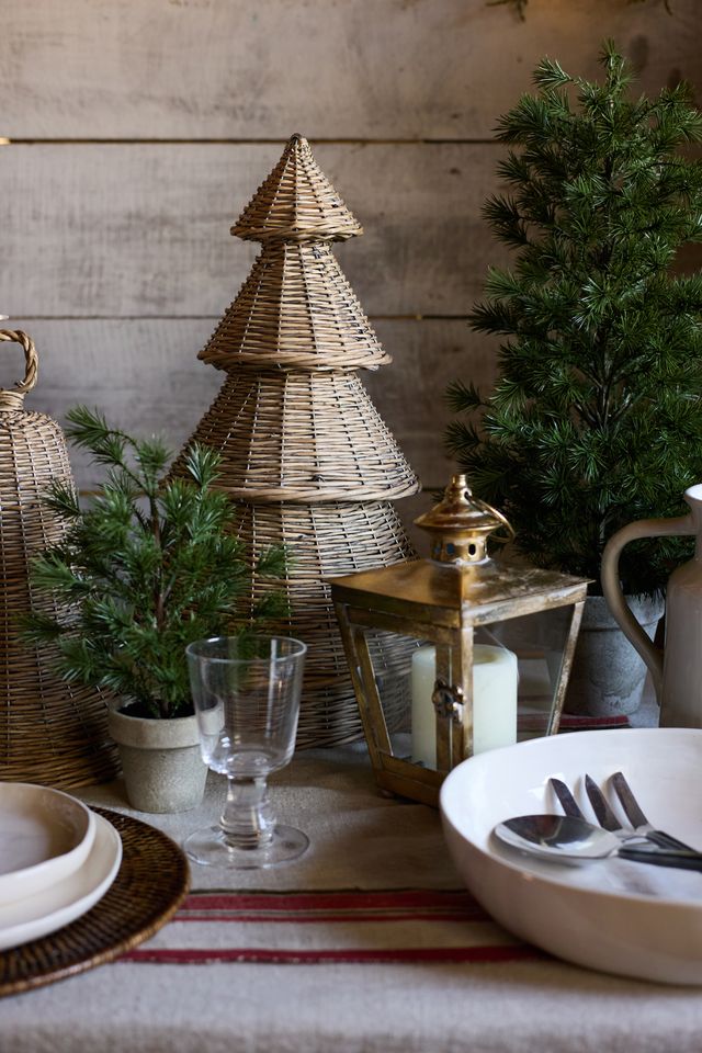 Willow Christmas Tree Small - Pure Apotheca