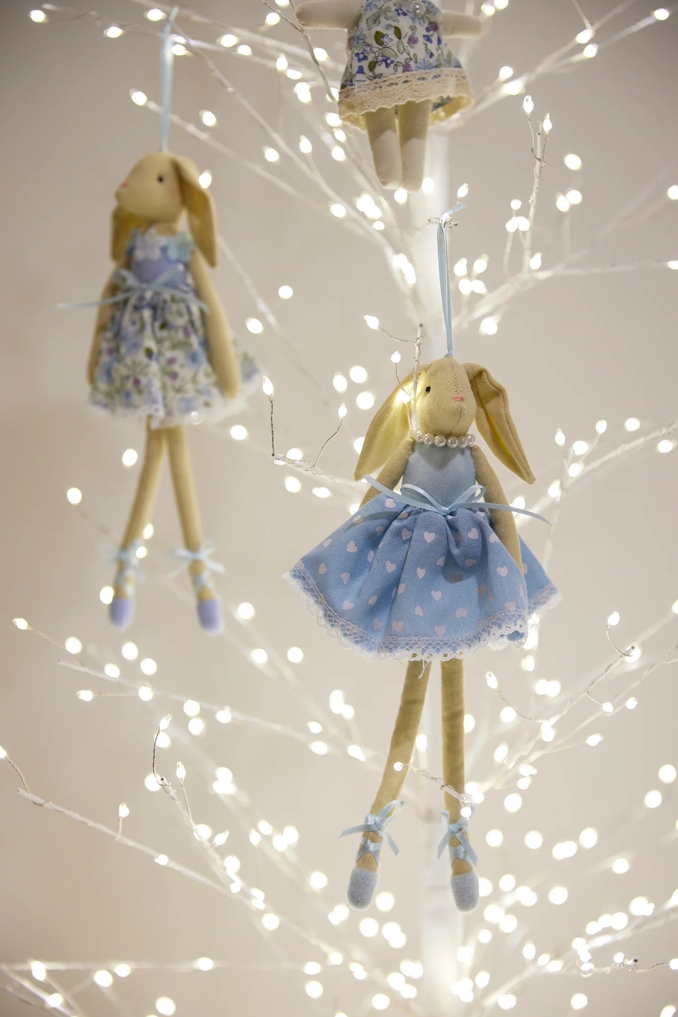 Betsy Hanging Rabbit - Pure Apotheca