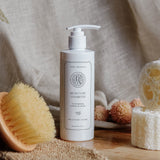 Moisture Shampoo - Pure Apotheca